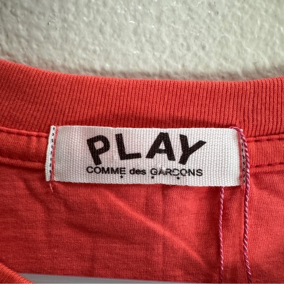 Commes Des Garcon Vintage Heart Shirt - Picture 3 of 6